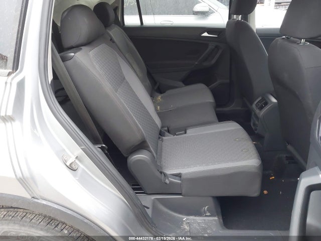2020 Volkswagen Tiguan 2.0t S მანქანა იყიდება აუქციონზე, vin: 3VV1B7AX5LM134590, აუქციონის ნომერი: 44432178
