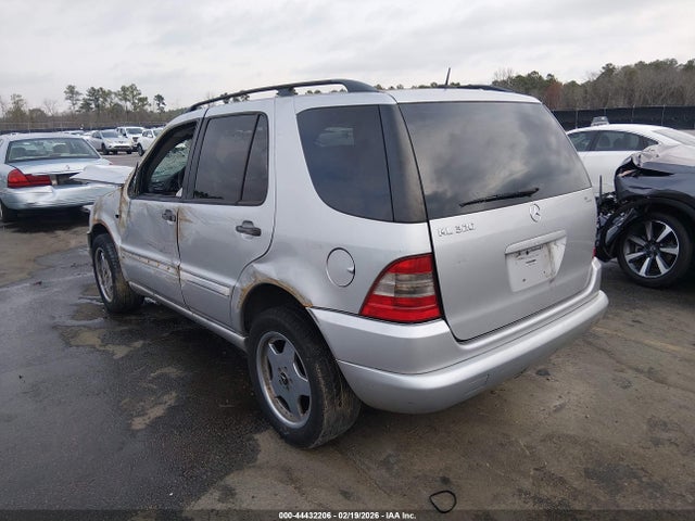 2001 Mercedes-benz Ml 320 მანქანა იყიდება აუქციონზე, vin: 4JGAB54E01A267647, აუქციონის ნომერი: 44432206