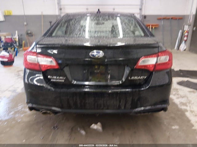 Продаж на аукціоні авто 2018 Subaru Legacy 2.5i Premium, vin: 4S3BNAF65J3042448, номер лоту: 44432229
