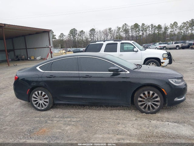 Chrysler 200 Limited 2015 1C3CCCAB3FN568698 Image 13