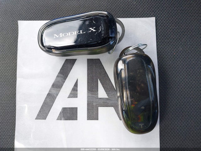 2018 TESLA MODEL X 5YJXCAE2XJF102379 Photo 10