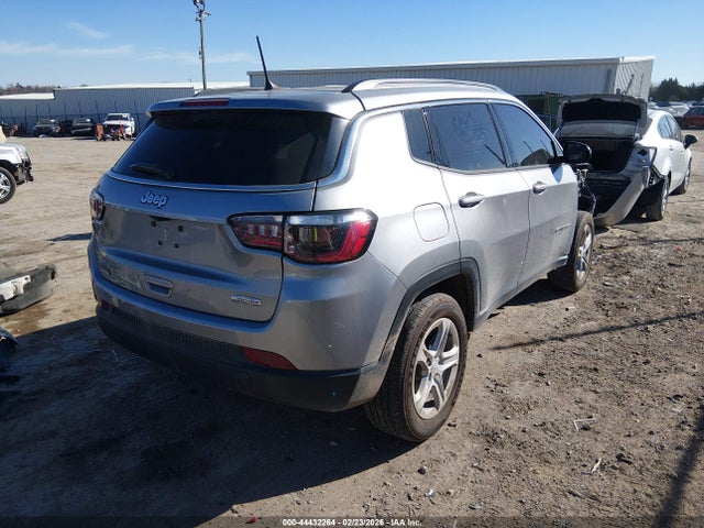 2024 Jeep Compass Latitude 4x4 მანქანა იყიდება აუქციონზე, vin: 3C4NJDBN3RT593436, აუქციონის ნომერი: 44432264
