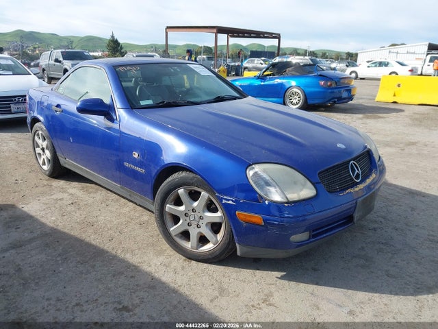 1999 MERCEDES-BENZ SLK 230 WDBKK47F0XF100254