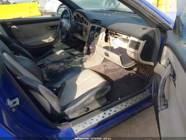 1999 MERCEDES-BENZ SLK 230 WDBKK47F0XF100254 Photo 4