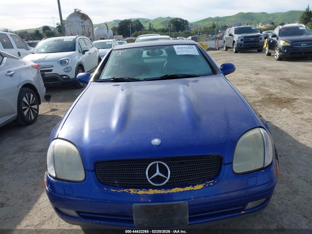 1999 MERCEDES-BENZ SLK 230 WDBKK47F0XF100254 Photo 5