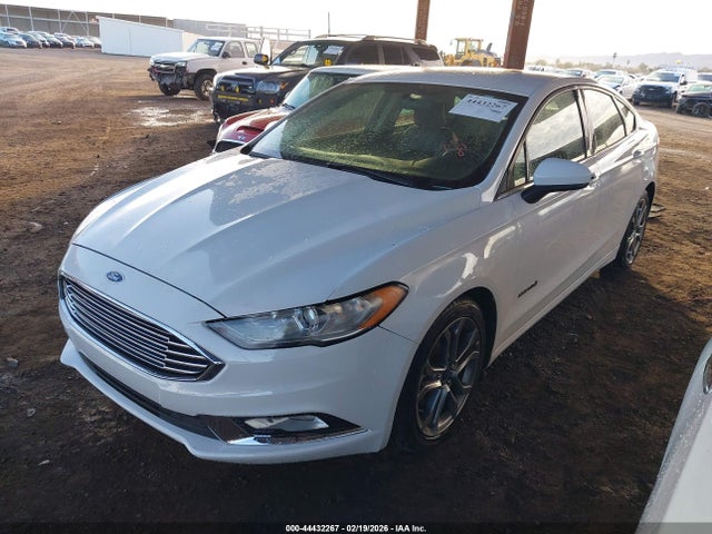 Ford Fusion Hybrid Se 2017 3FA6P0LU2HR299917 Image 2