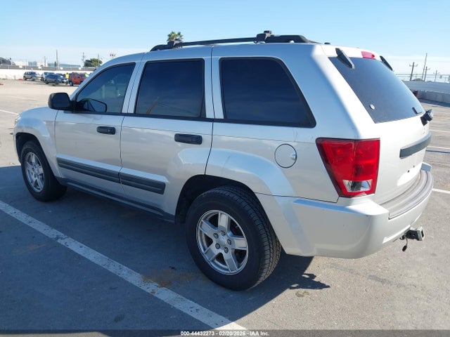 2005 Jeep Grand Cherokee Laredo მანქანა იყიდება აუქციონზე, vin: 1J4GS48K55C681536, აუქციონის ნომერი: 44432273
