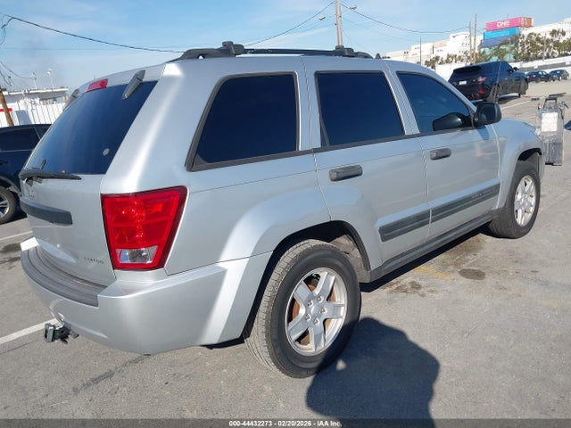 2005 Jeep Grand Cherokee Laredo მანქანა იყიდება აუქციონზე, vin: 1J4GS48K55C681536, აუქციონის ნომერი: 44432273