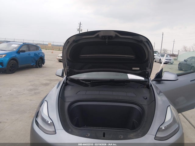 7SAYGDEF2SA368820 Tesla Model Y Performance Dual Motor All-wheel Drive