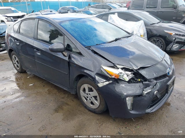 2015 TOYOTA PRIUS JTDKN3DU9F1946674