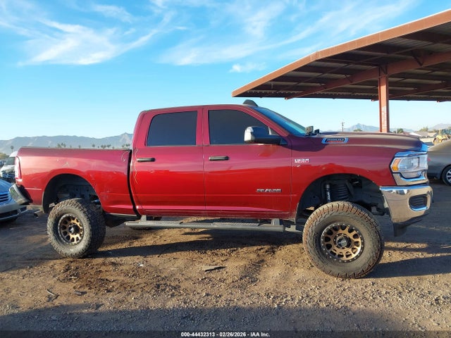 44432313 :رقم المزاد ، 3C6UR5CJXNG367264 vin ، 2022 Ram 2500 Tradesman  4x4 6'4 Box مزاد بيع