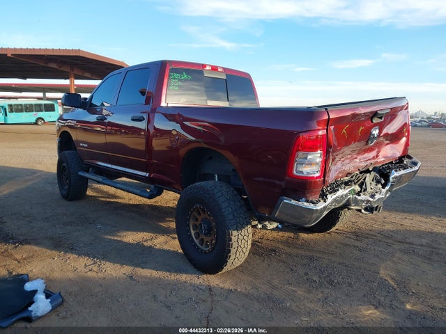 44432313 :رقم المزاد ، 3C6UR5CJXNG367264 vin ، 2022 Ram 2500 Tradesman  4x4 6'4 Box مزاد بيع