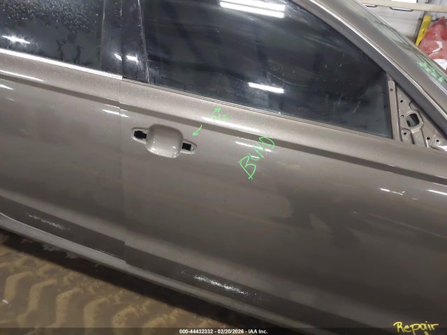 Продажа на аукционе авто 2015 Audi A6 3.0t Premium Plus, vin: WAUHGBFC1FN033349, номер лота: 44432332