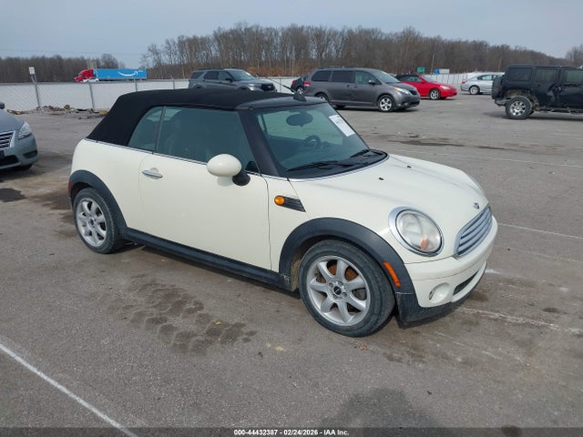 2009 MINI COOPER WMWMR335X9TJ94478 Photo 0