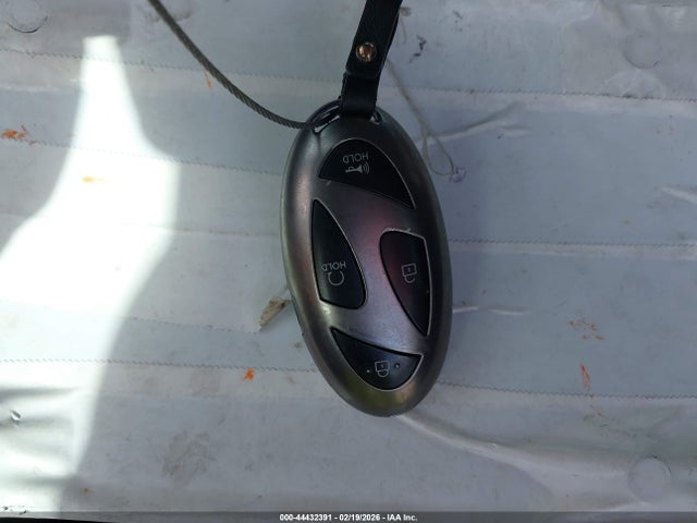 KMHLM4DJ8SU134421 Hyundai Elantra Hybrid Blue