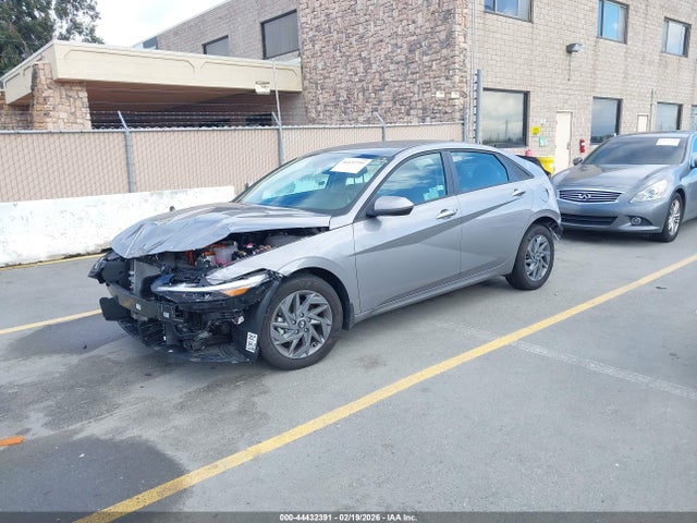 KMHLM4DJ8SU134421 Hyundai Elantra Hybrid Blue
