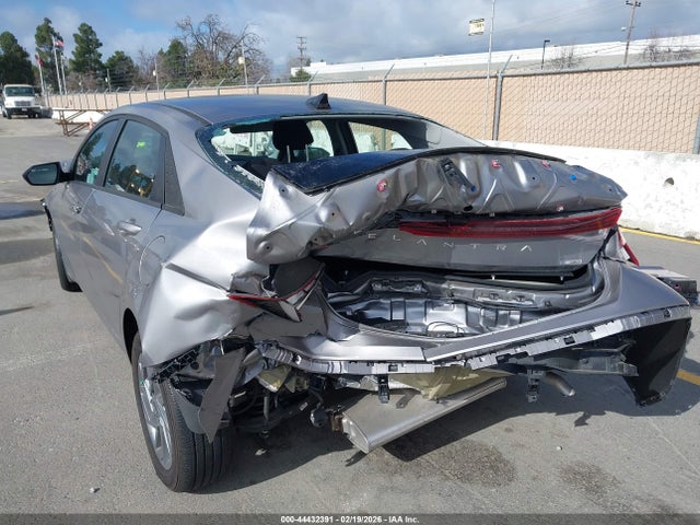 KMHLM4DJ8SU134421 Hyundai Elantra Hybrid Blue