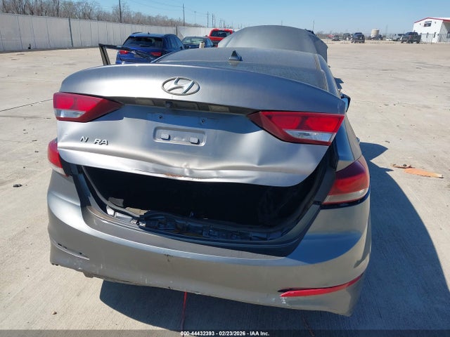 5NPD84LF7JH297659 Hyundai ELANTRA SEL