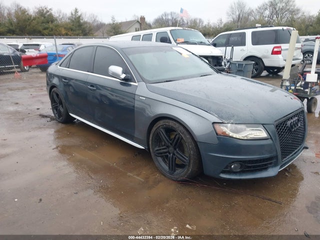 2011 AUDI S4 WAUKGBFL4BA012583