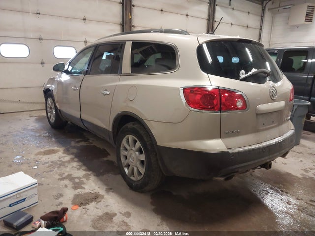 2011 BUICK ENCLAVE 5GAKVBED6BJ161551 Photo 2