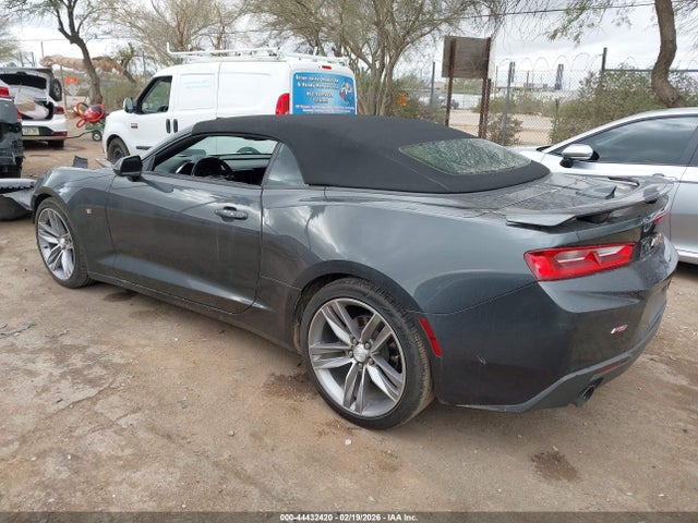 2018 CHEVROLET CAMARO 1G1FB3DS7J0113309 Photo 2