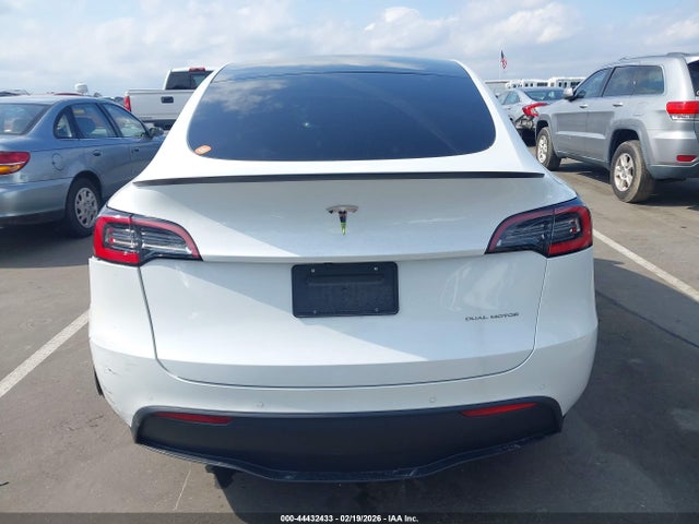 44432433 :رقم المزاد ، 5YJYGDEE2LF036790 vin ، 2020 Tesla Model Y Long Range Dual Motor All-wheel Drive مزاد بيع