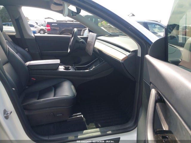 2020 TESLA MODEL Y 5YJYGDEE2LF036790 Photo 4
