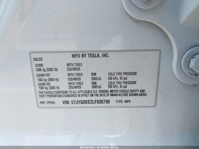 2020 TESLA MODEL Y 5YJYGDEE2LF036790 Photo 8