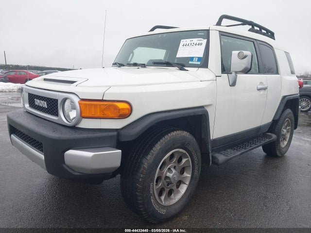2012 TOYOTA FJ CRUISER JTEBU4BF0CK126773 Photo 1