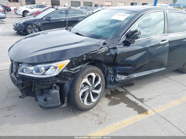 1HGCR2F01GA157368 Honda ACCORD EX