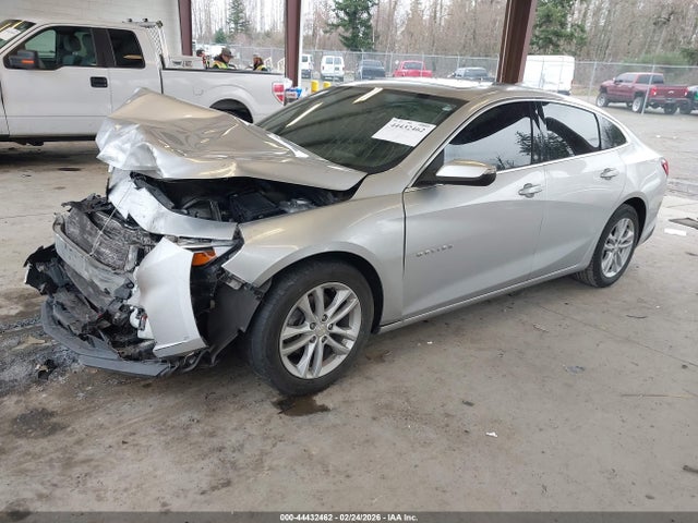 1G1ZD5STXJF153900 Chevrolet MALIBU LT