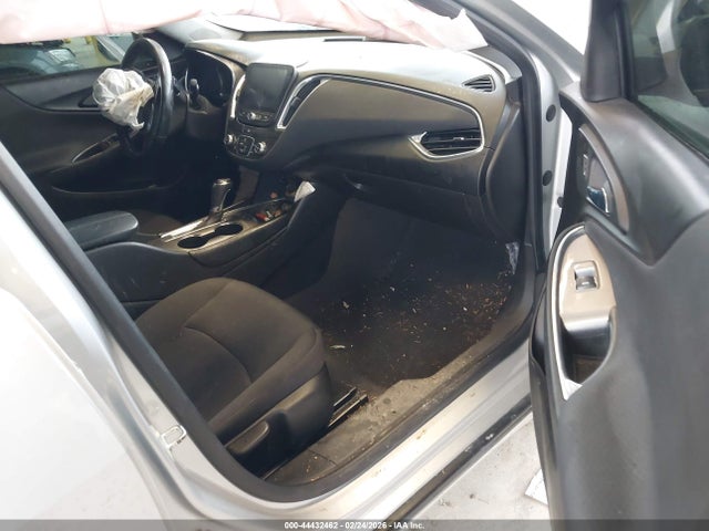 1G1ZD5STXJF153900 Chevrolet MALIBU LT