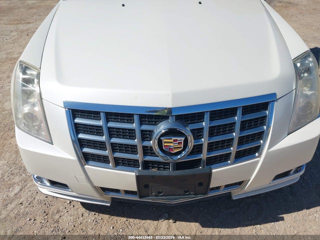 44432465 :رقم المزاد ، 1G6DC1E36E0177115 vin ، 2014 Cadillac Cts Performance مزاد بيع