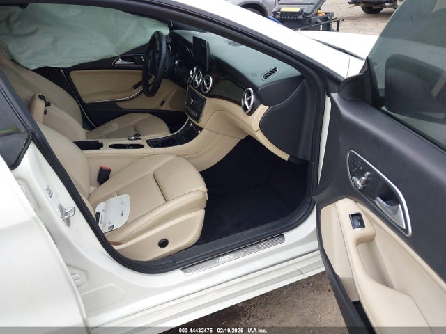 Aukcja sprzedaży 2017 Mercedes-benz Cla 250, vin: WDDSJ4EB6HN444947, numer aukcji: 44432475