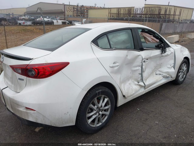 Aukcja sprzedaży 2016 Mazda Mazda3 I Grand Touring, vin: JM1BM1X74G1345106, numer aukcji: 44432496