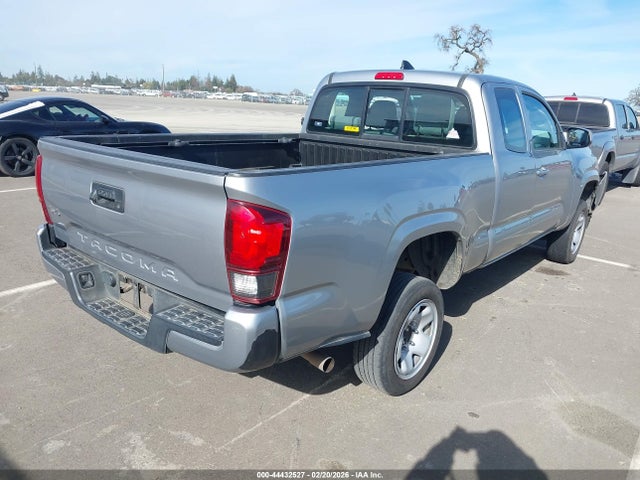 5TFSX5ENXJX061998 Toyota Tacoma Sr