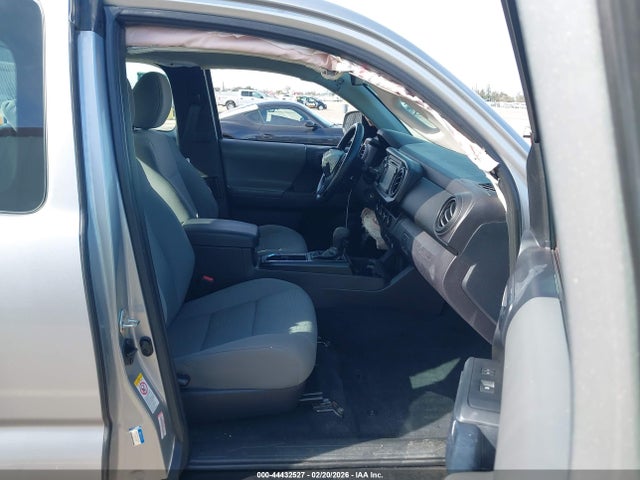 5TFSX5ENXJX061998 Toyota Tacoma Sr
