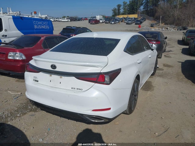 44432528 :رقم المزاد ، 58AGZ1B19MU101007 vin ، 2021 Lexus Es 350 F Sport مزاد بيع