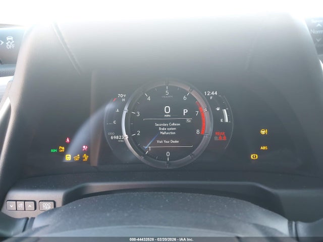 44432528 :رقم المزاد ، 58AGZ1B19MU101007 vin ، 2021 Lexus Es 350 F Sport مزاد بيع