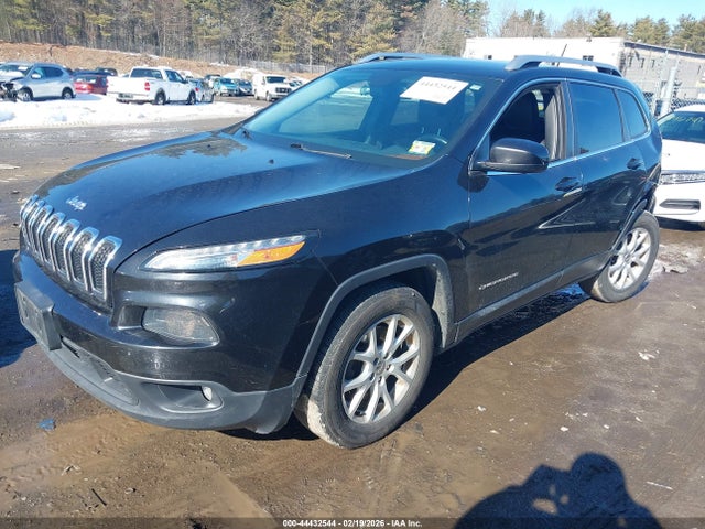 1C4PJMCS1FW590943 Jeep Cherokee Latitude