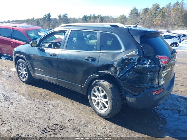 1C4PJMCS1FW590943 Jeep Cherokee Latitude