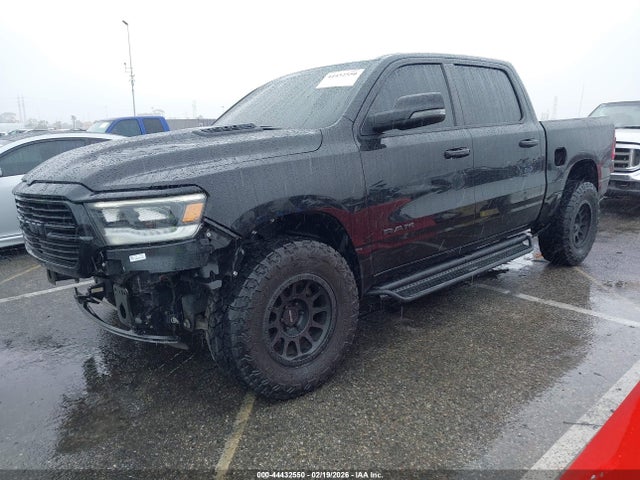 1C6RREJTXRN187015 RAM 1500 Laramie 4x2 5&#039;7 Box