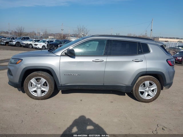 Jeep Compass Latitude Fwd 2022 3C4NJCBB3NT197937 Image 13