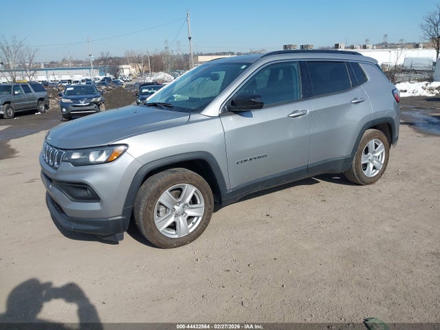 Jeep Compass Latitude Fwd 2022 3C4NJCBB3NT197937 Image 2
