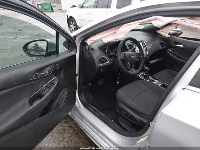 Chevrolet Cruze Lt Auto 2018 1G1BE5SM5J7245451 Image 5