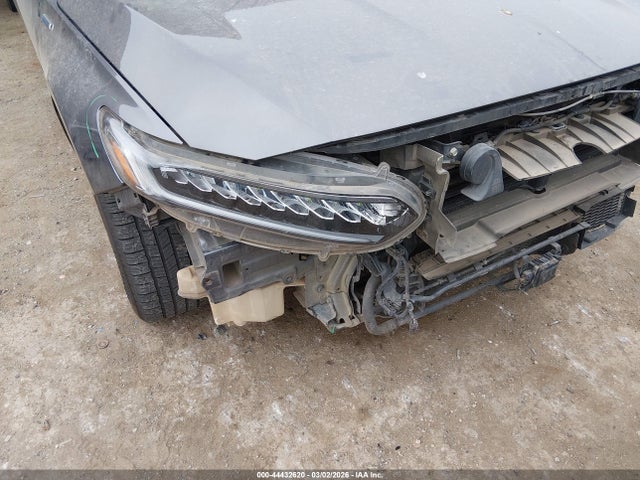 2019 Honda Accord Hybrid Touring მანქანა იყიდება აუქციონზე, vin: 1HGCV3F91KA014848, აუქციონის ნომერი: 44432620