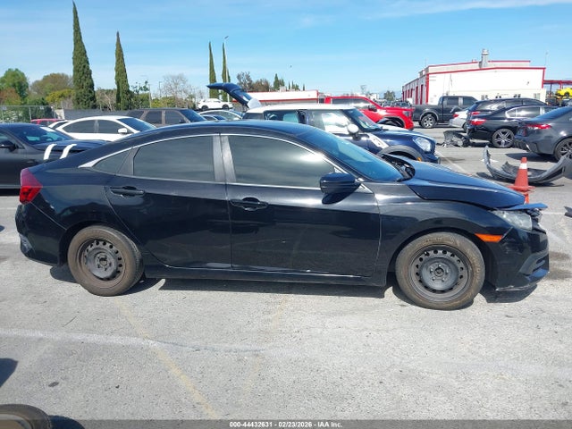 Honda Civic Lx 2018 2HGFC2F53JH508624 Image 13