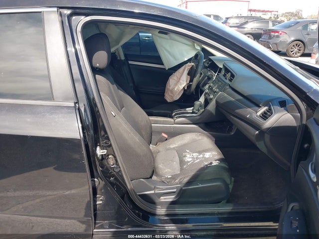 Honda Civic Lx 2018 2HGFC2F53JH508624 Image 5