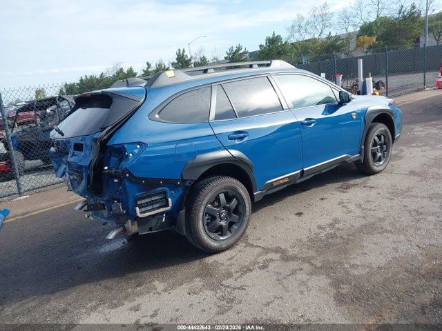 4S4BTGUD1S3327834 Subaru Outback Wilderness