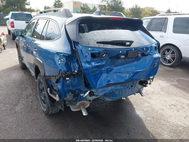 4S4BTGUD1S3327834 Subaru Outback Wilderness
